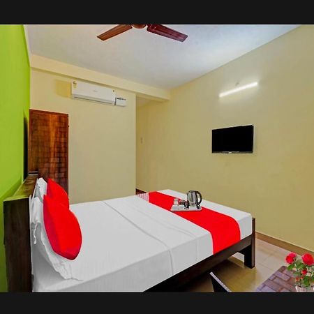 Visha Park International Hotel Tirupporur Bagian luar foto